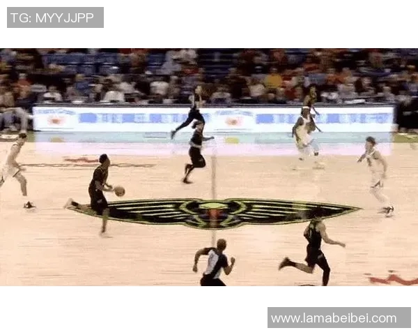 雄鹿与鹈鹕交易动态：墨菲和琼斯成焦点目标